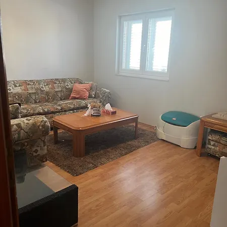Apartment Spacious In Vodice, 3br-2ba, Free Wifi Vodice