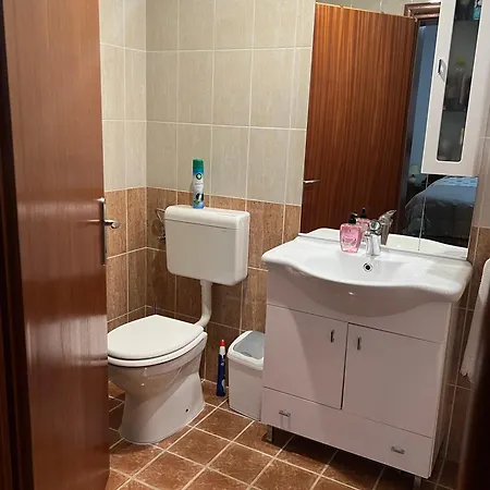 Apartment Spacious In Vodice, 3br-2ba, Free Wifi Vodice